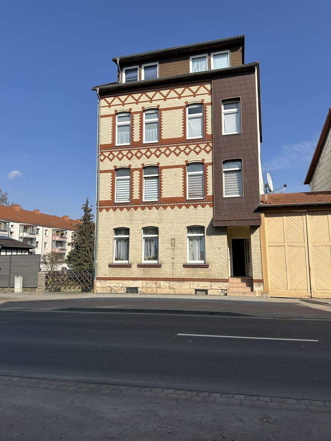 Thumbnail-Solides Investment - MFH mit 7 Wohneinheiten und schönem Garten