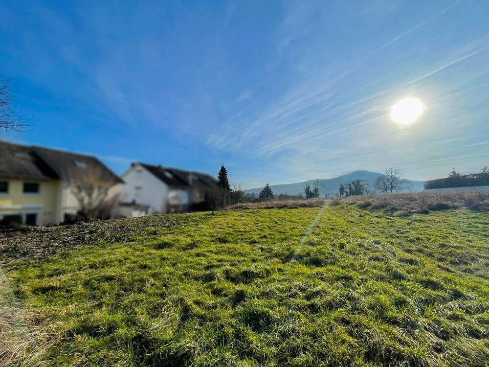 Thumbnail-Baugrundstück geeignet für eine Doppelhaushälfte in 53639 Königswinter-Thomasberg!