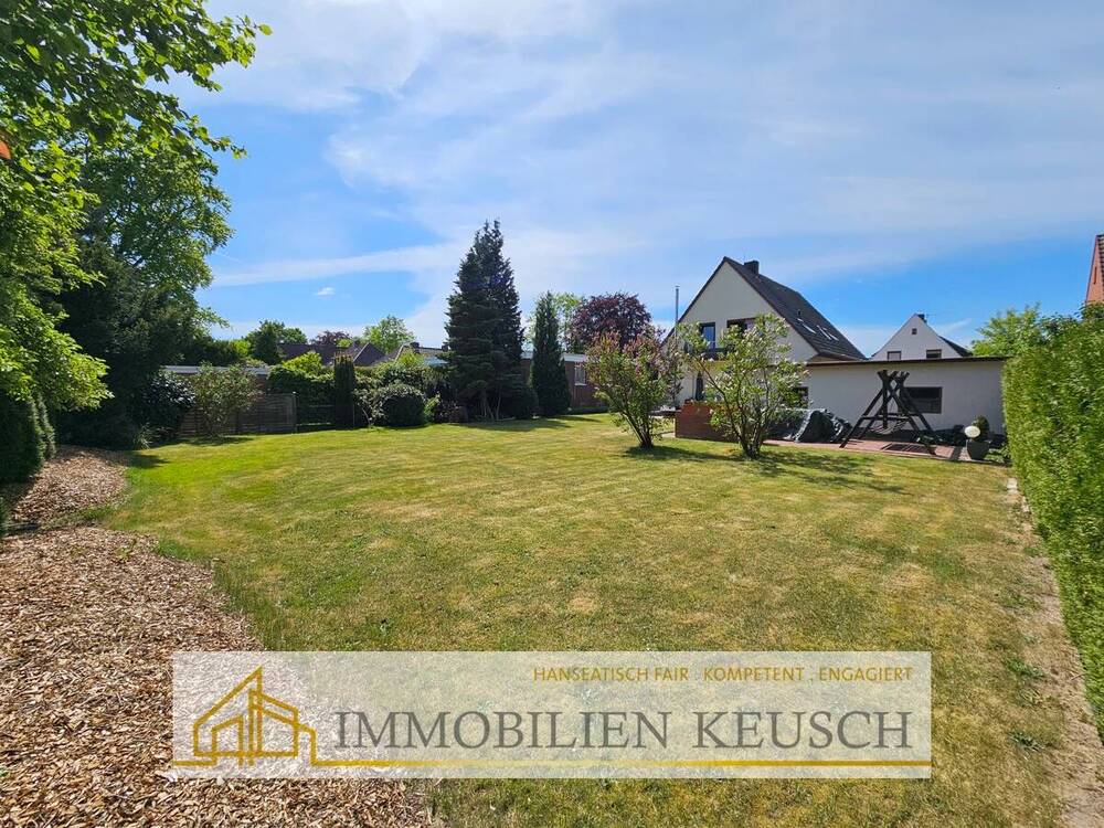 Großer Garten + 3 Terrassen