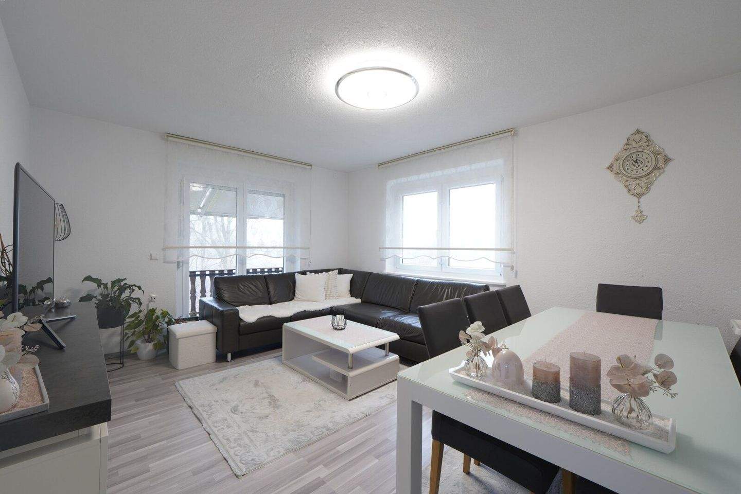 Thumbnail-Einmalige 3 Zimmerwohnung in Biberach Wolfental