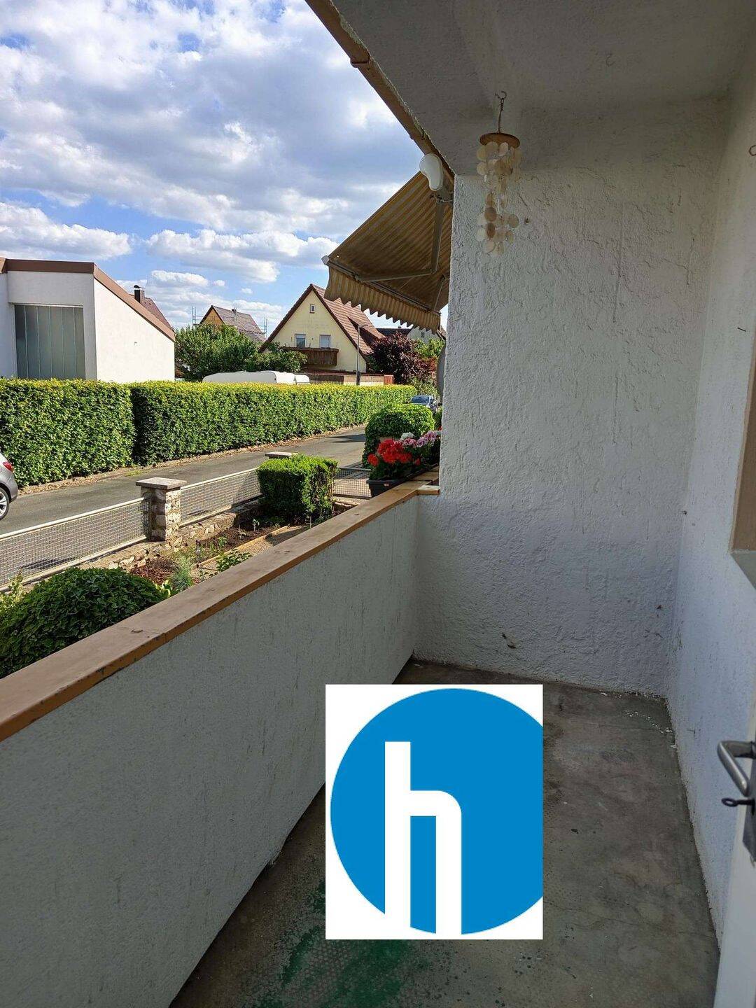 Wohnung mit Balkon