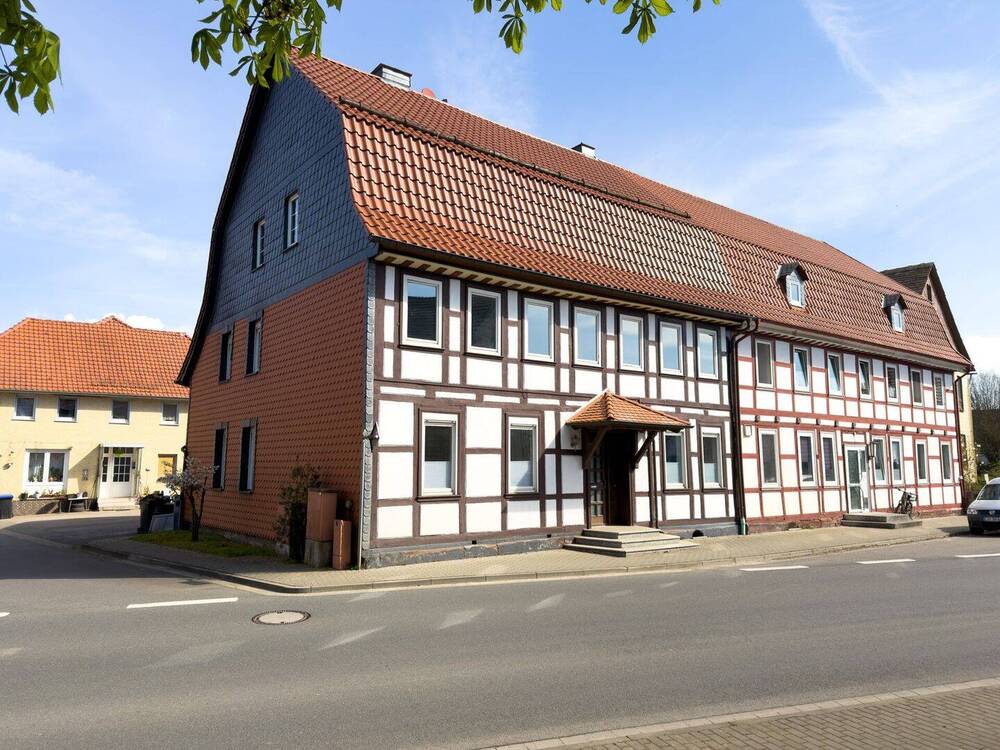 Thumbnail-Geräumiges Fachwerkhaus - zu drei Seiten freistehend - in Lüthorst
