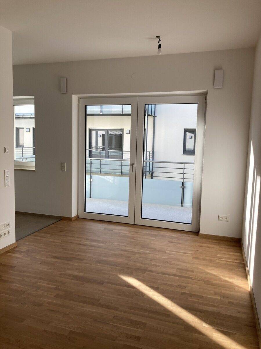 Thumbnail-Schöne 2-Zimmer Wohnung mit Einbauküche