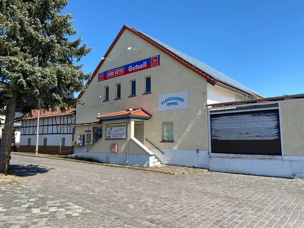 Thumbnail-Grundstück mit aufstehendem SB-Markt im Ortszentrum von Förtha