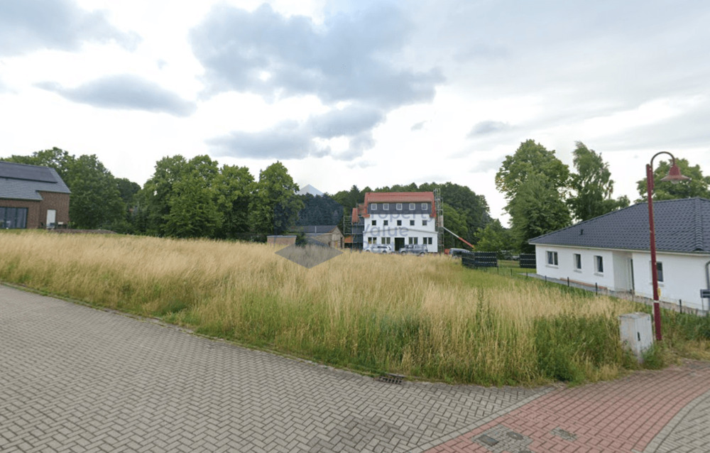Thumbnail-Wohnbaugrundstück für Einfamilien- oder Doppelhaus mit B-Plan im jungen Baugebiet