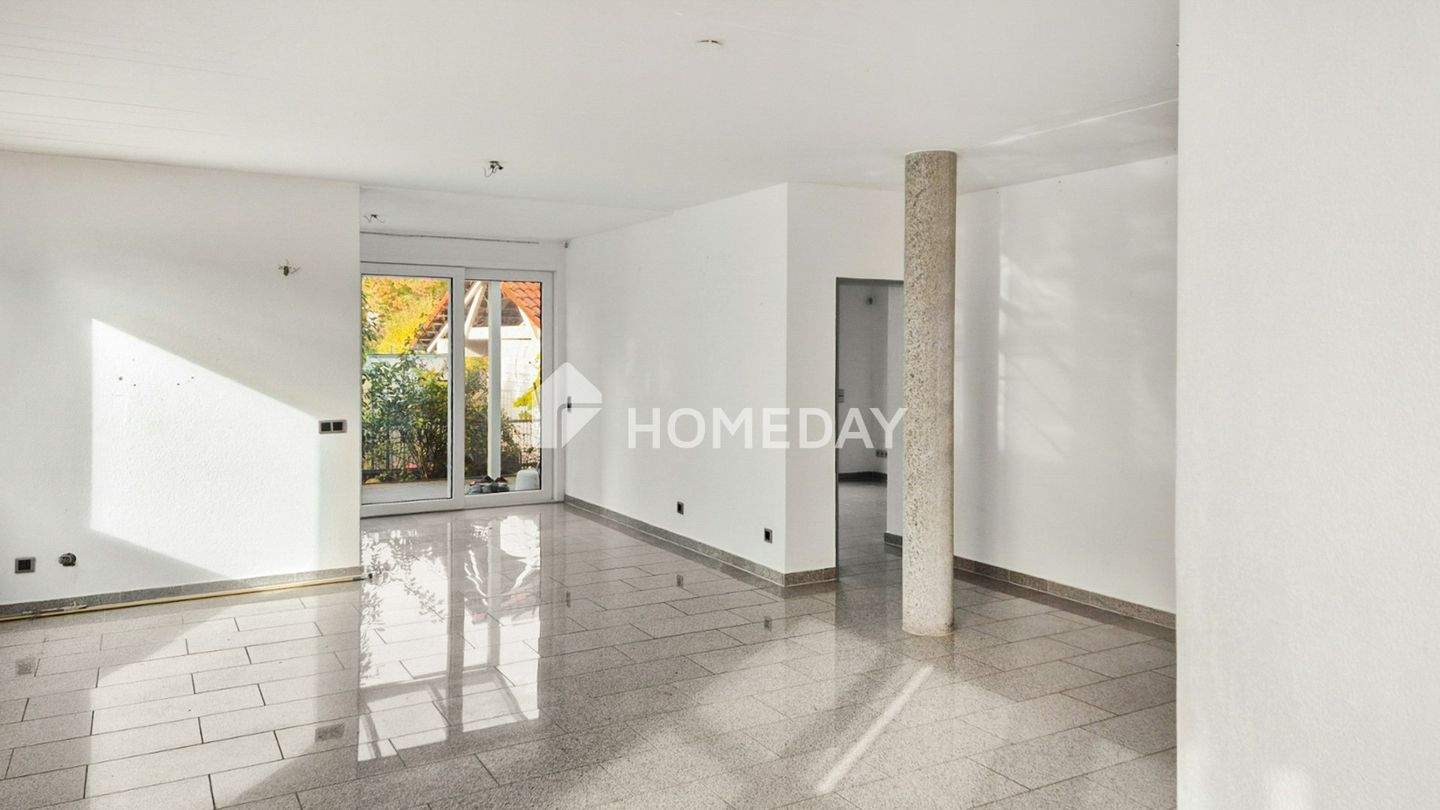 Thumbnail-Wohnen mit Großzügigkeit & Flair - Lichtdurchflutete 4-Zimmer-Wohnung mit Wintergarten & Terrasse