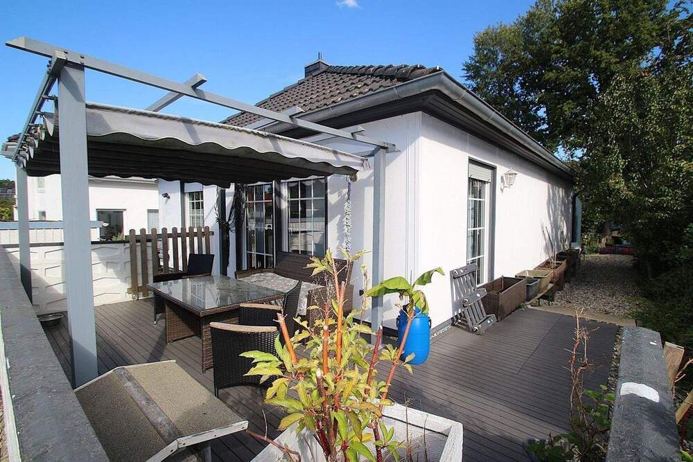 Thumbnail-Nahe Hamburg - Modernisierter Bungalow in ruhiger Lage