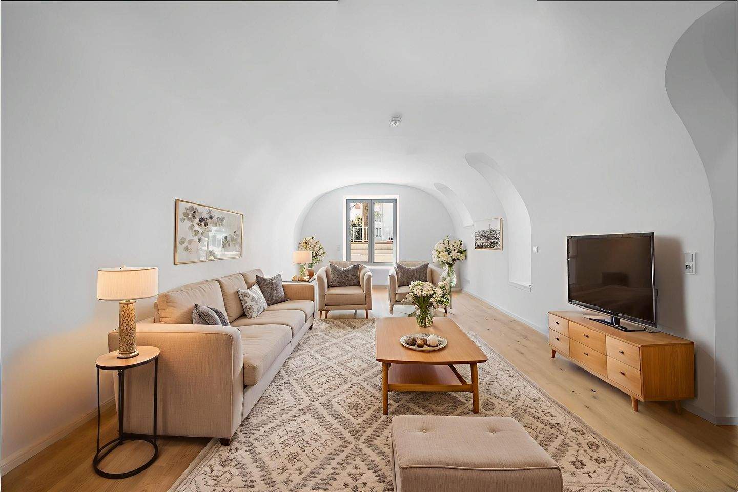 Thumbnail-URBANER RÜCKZUG IM GRÜNEN - LOFTFLAIR IM GARTENGESCHOSS