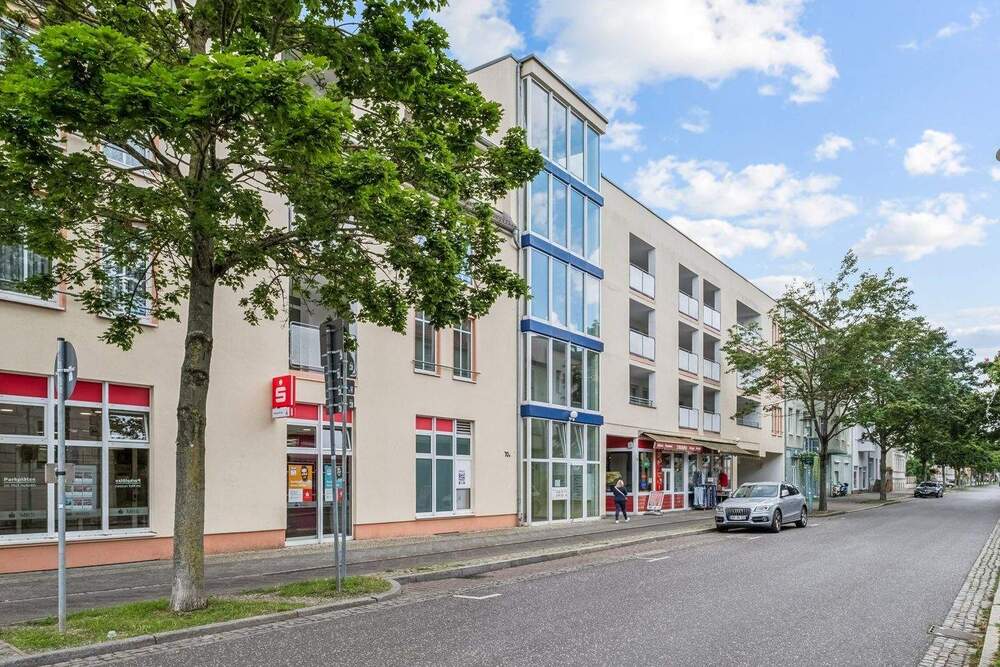 Thumbnail-Moderne Dachgeschosswohnung mit Sonnenterrasse im Zentrum von Velten