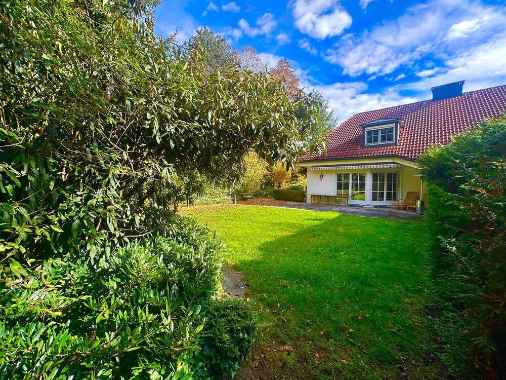 Thumbnail-Familienhaus im mediterranen Stil und guter Lage Grünwald!