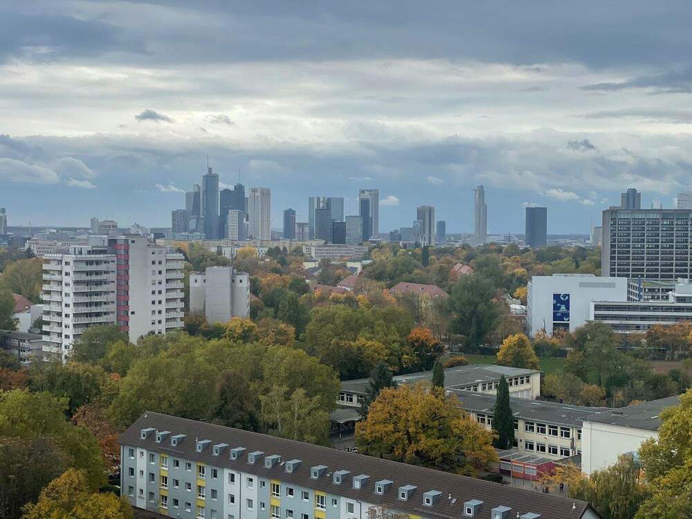 Thumbnail-3 Zimmer Wohnung mit einzigartigem Skylineblick