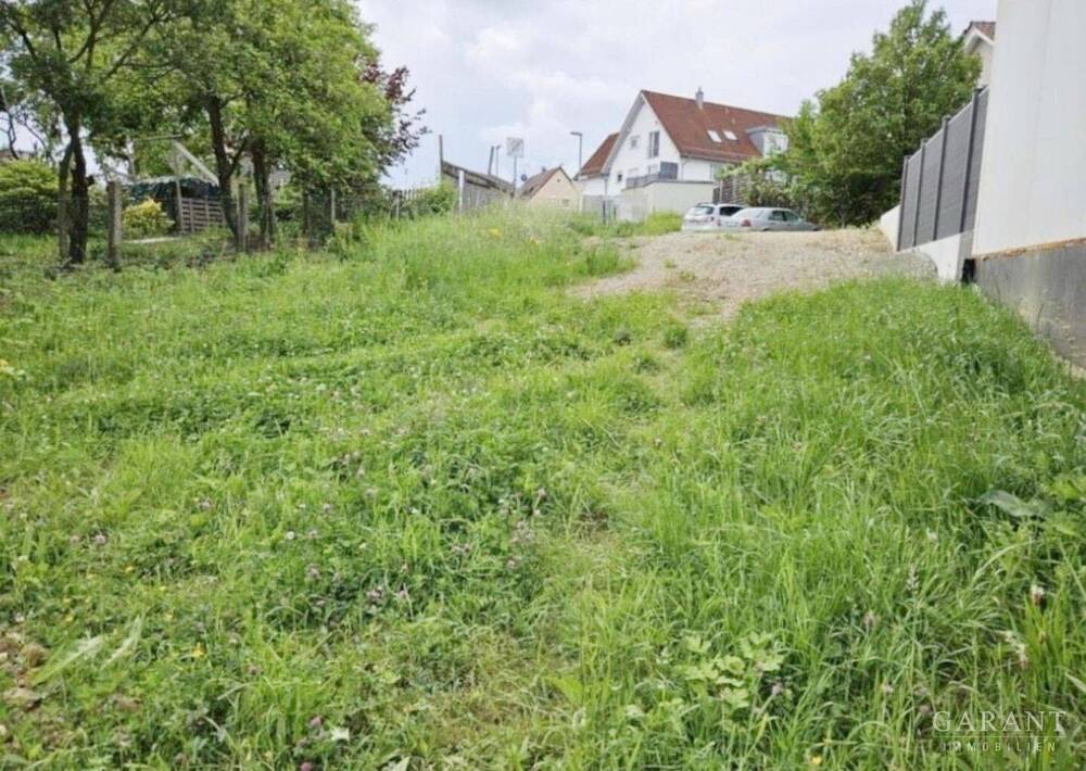 Thumbnail-GELEGENHEIT - Attraktiver Bauplatz für eine moderne Doppelhaushälfte!