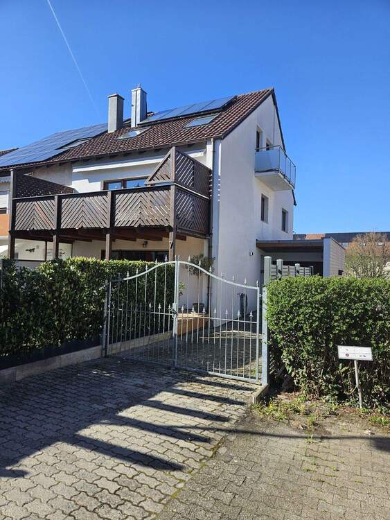 Thumbnail-Top modernisierte DHH mit herrlichem Garten