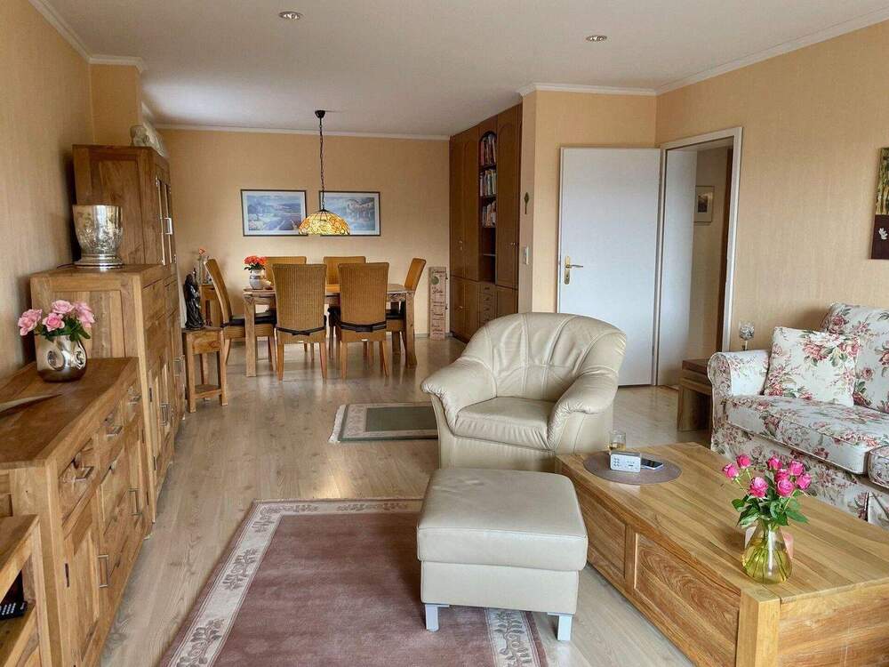 Thumbnail-Flexibel nutzbares 1-2-Familienhaus in massiver Bauweise mit Sauna, großem Garten und Terrassen