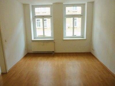 Thumbnail-- Wohnung mit Balkon in Weißenfels-West -