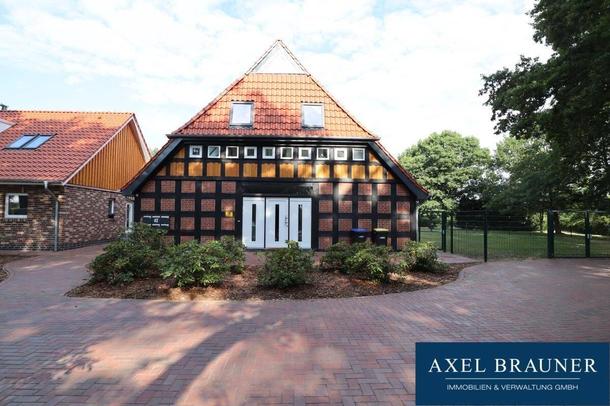 Thumbnail-Landhaus mit gehobener Ausstattung im Herzen von Stuhr-Heiligenrode