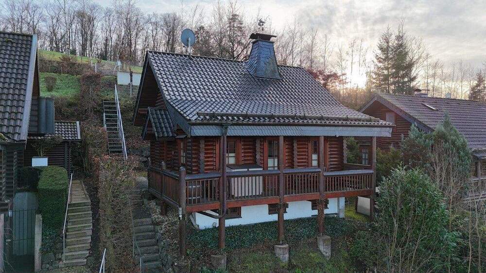 Thumbnail-#KOMINOS IMMOBILIEN# Finnisches Blockbohlenhaus mit Kamin, Keller & Listerblick