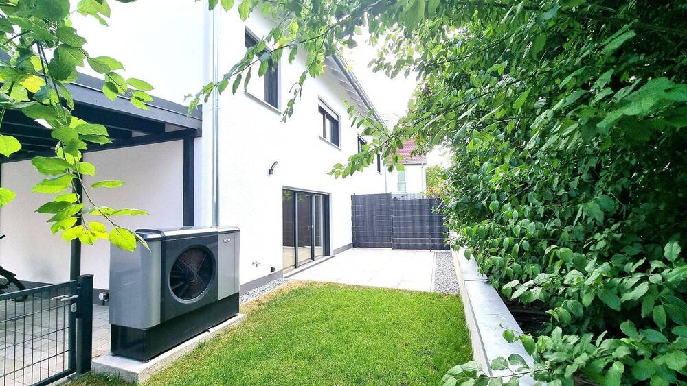 Terrasse-Rasen