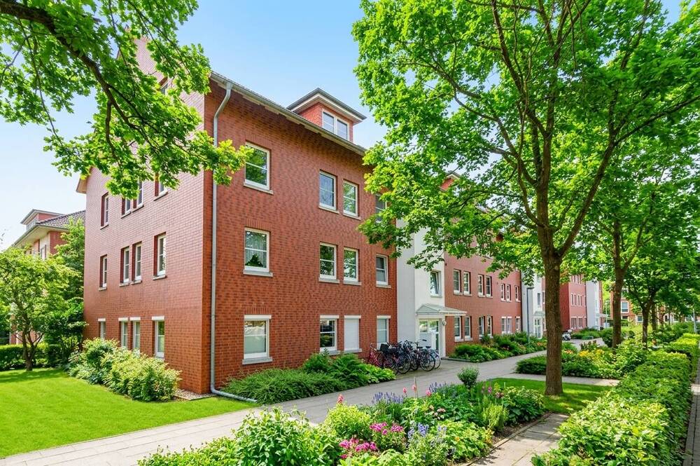 Thumbnail-Helle 4-Zimmer-Wohnung mit Balkon und Stellplatz in ruhiger Umgebung