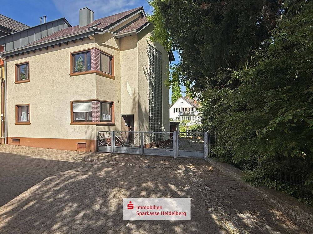 Thumbnail-Mehrfamilienhaus in absoluter Bestlage von Hockenheim nähe ehem. Gartenschaugelände mit 2 Garagen