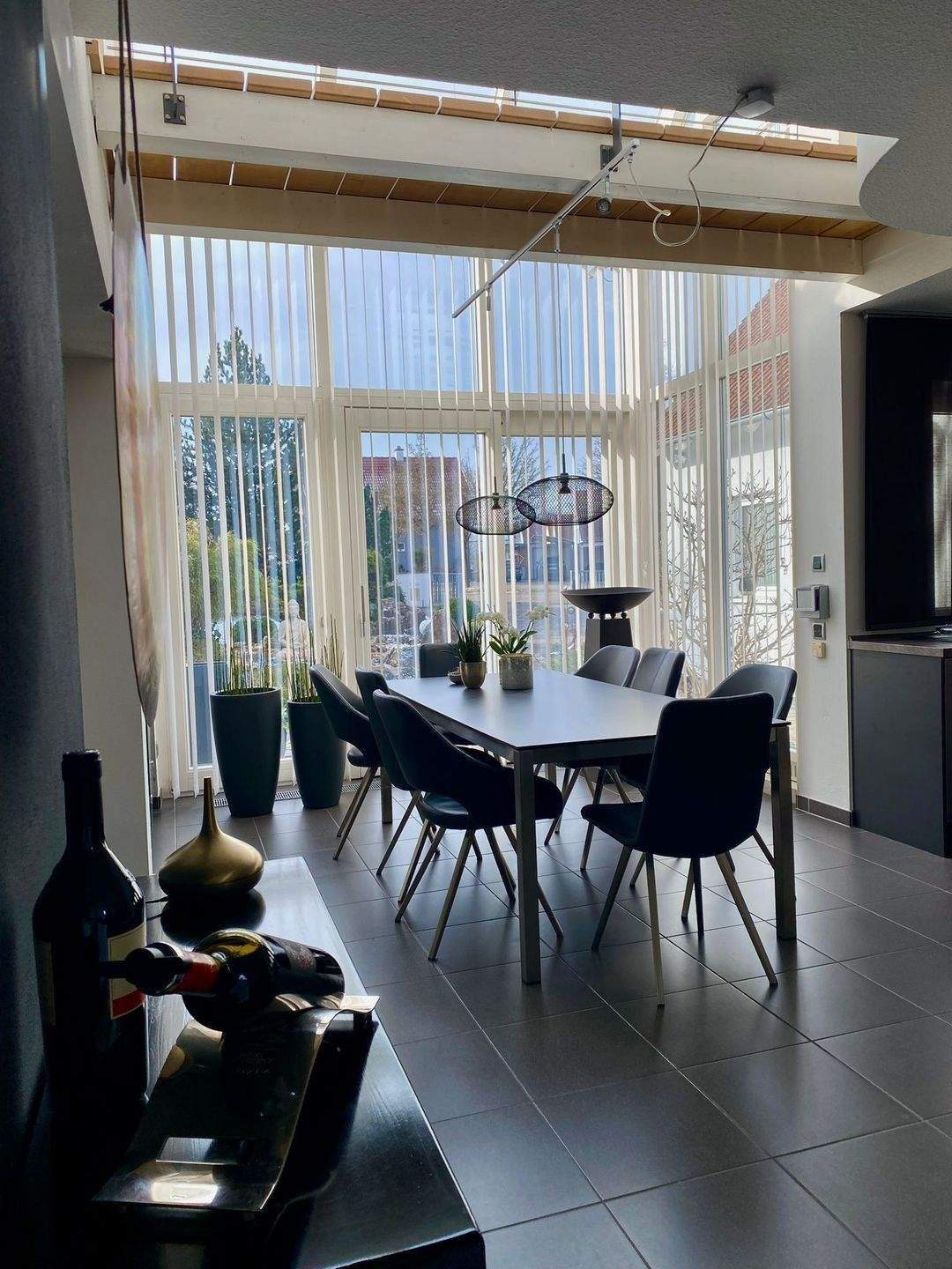 Thumbnail-Hochwertiges EFH mit Traumgarten