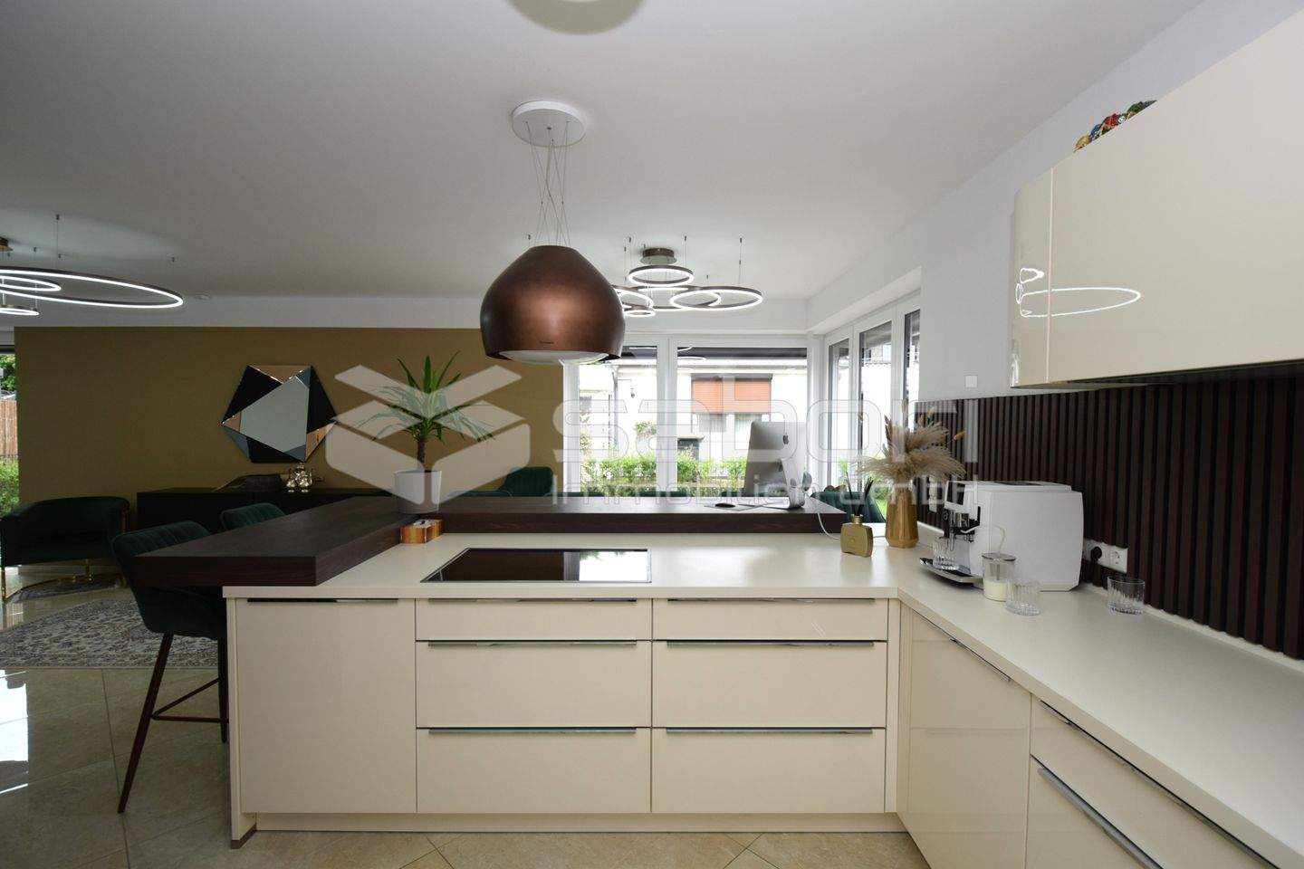 Thumbnail-Moderne KfW-55-Doppelhaushälfte mit Erdwärmepumpe, Südgarten und Garage in Hamburg-Poppenbüttel