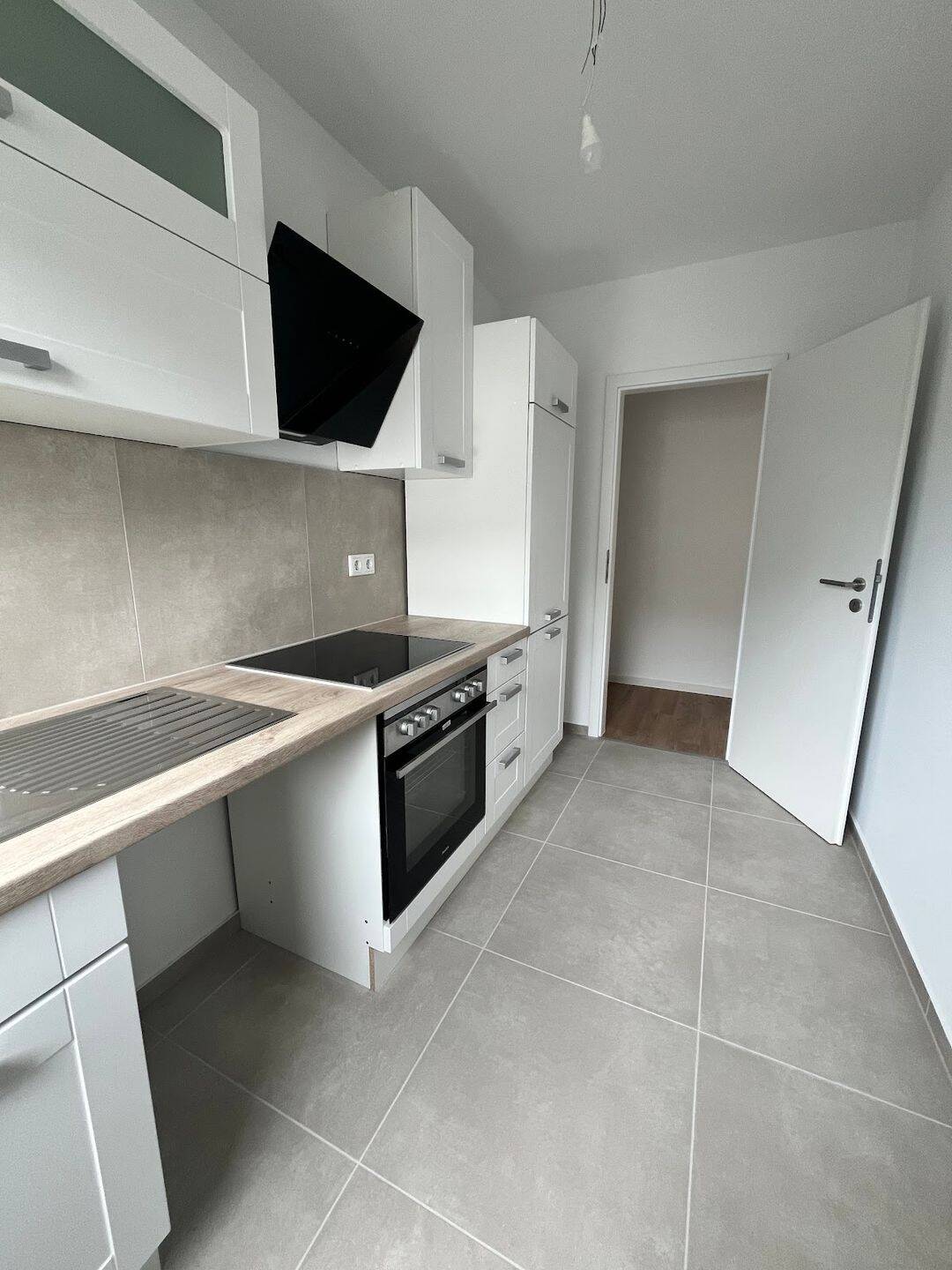 Thumbnail-MTan Cs 11.12.WeihnachtsAktion** Erste Kaltmiete frei**Premium Wohnen in Bester Bad Vilbel Lage