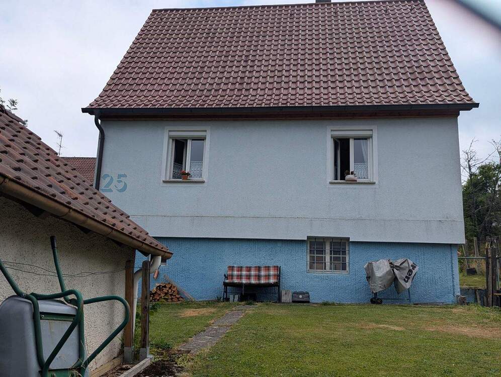 Thumbnail-Einfamilienhaus mit großem Grundstück, Garage und Ausbaupotential in Lichtenwald
