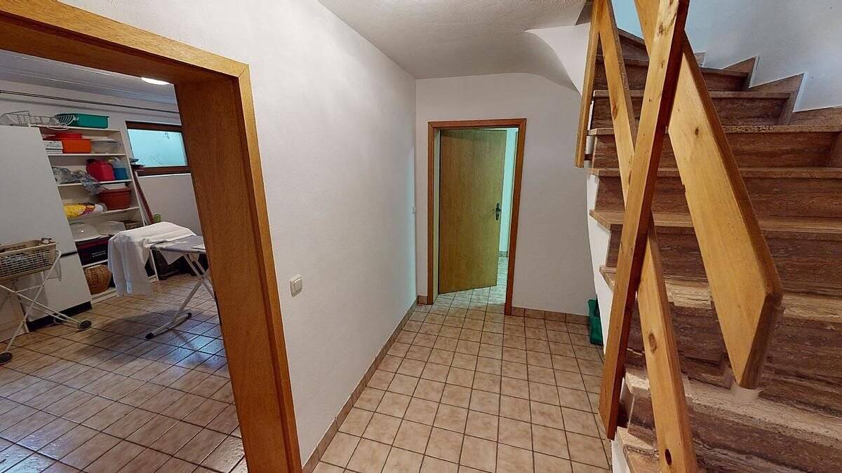 Thumbnail-Modernes und renoviertes Zweifamilienhaus Mehrfamilienhaus in Otterfing