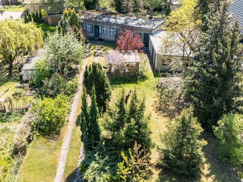 Thumbnail-Plot Twist - Baugrundstück in attraktiver Lage mit spannenden Perspektiven für ein neues Zuhause