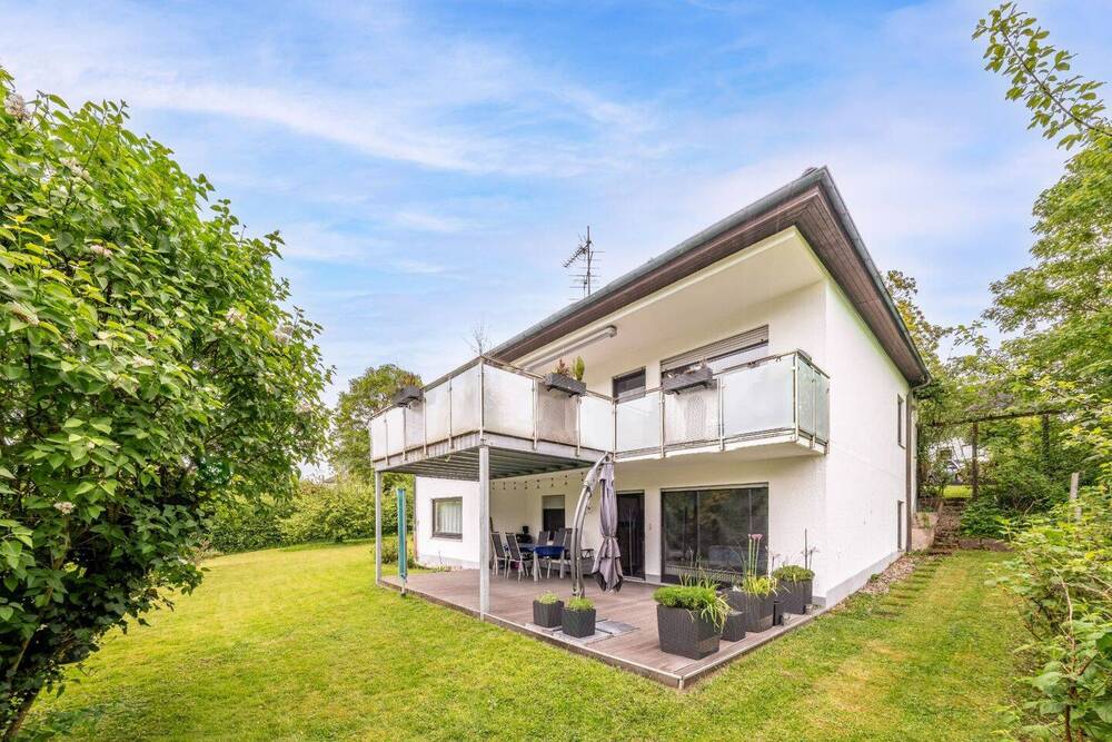 Thumbnail-Einfamilienhaus mit Einliegerwohnung und Garten in Hagen-Holthausen
