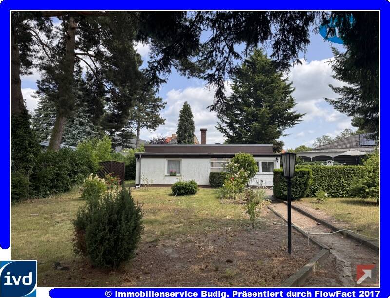 Thumbnail-Baugrundstück mit gut erhaltenem Sommerhaus und großzügiger Straßenfront von 23 Metern