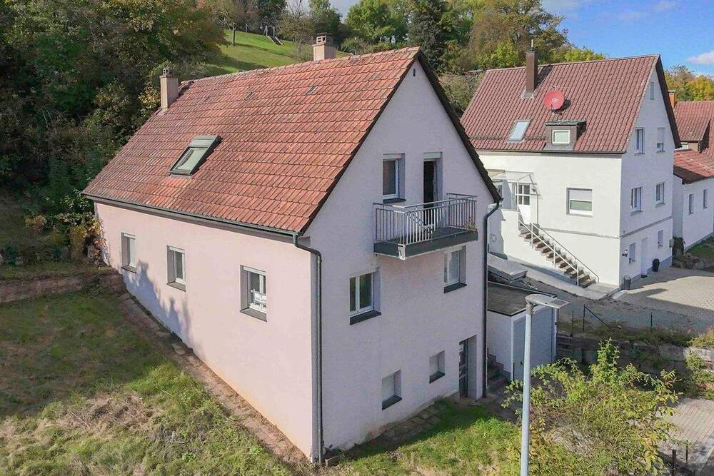 Thumbnail-Einfamilienhaus mit Balkon in Randlage von Dürrmenz