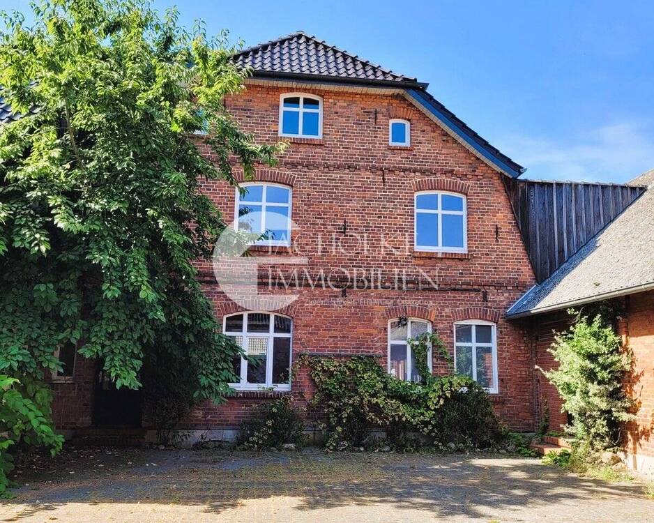 Thumbnail-Großzügiges Anwesen mit drei Gebäuden: Ehemalige Betreuungseinrichtung für Kinder in der Altmark