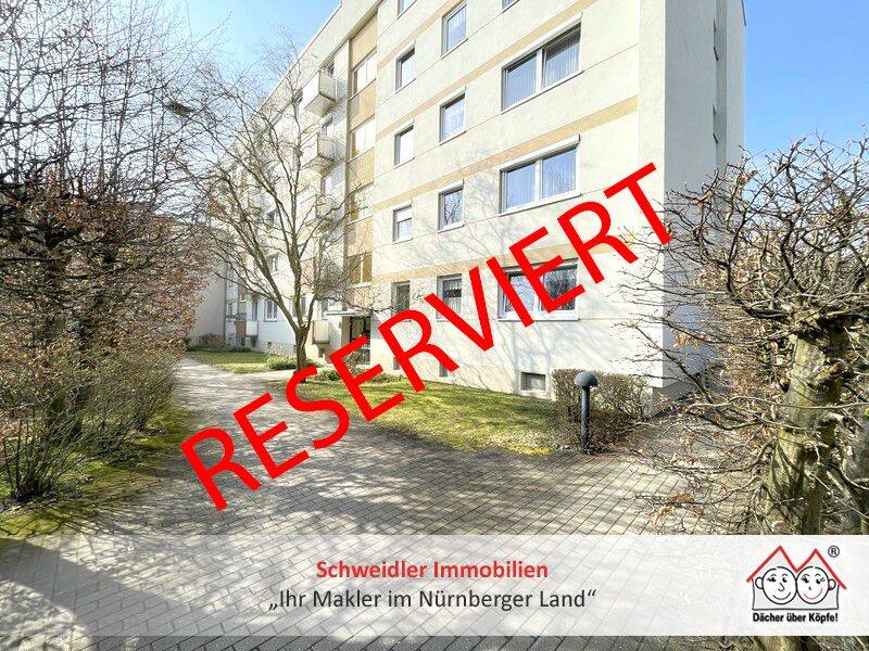 Thumbnail-Sanier mich: 130 m² große 5-Zimmer-Wohnung mit Balkon, TG-Stellplatz u.v.m. in Nürnberg-Erlenstegen