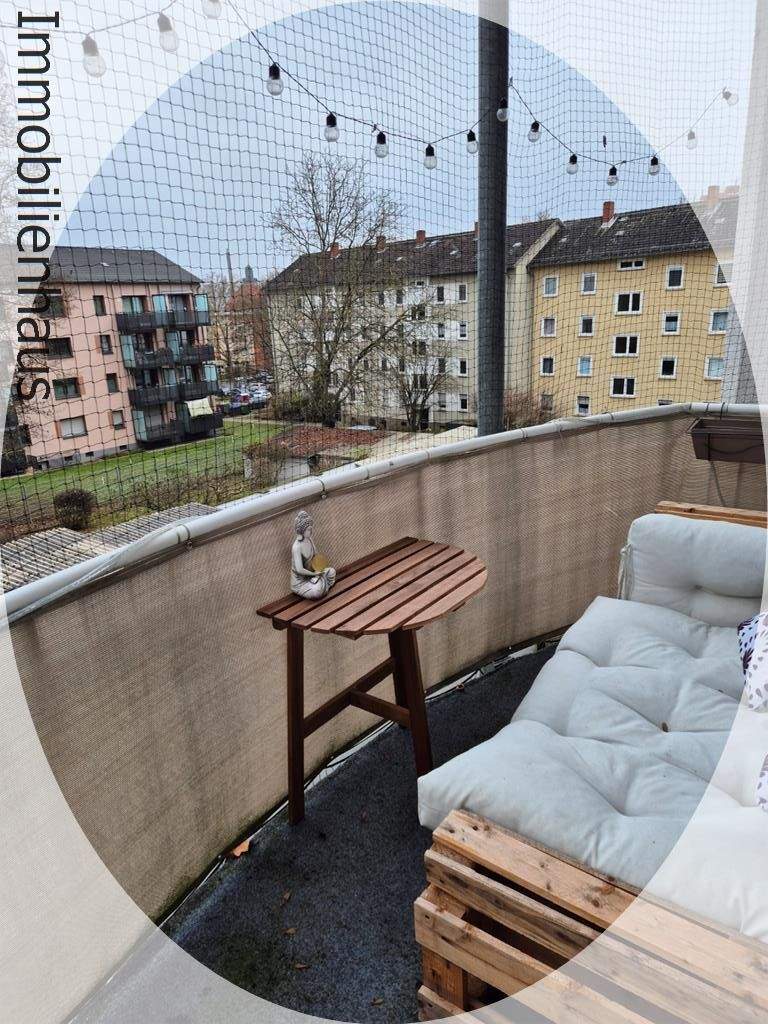 Thumbnail-Gepflegte Altbauwohnung in Biebrich! Balkon und TGL-Bad! Für den Single oder das Pärchen!