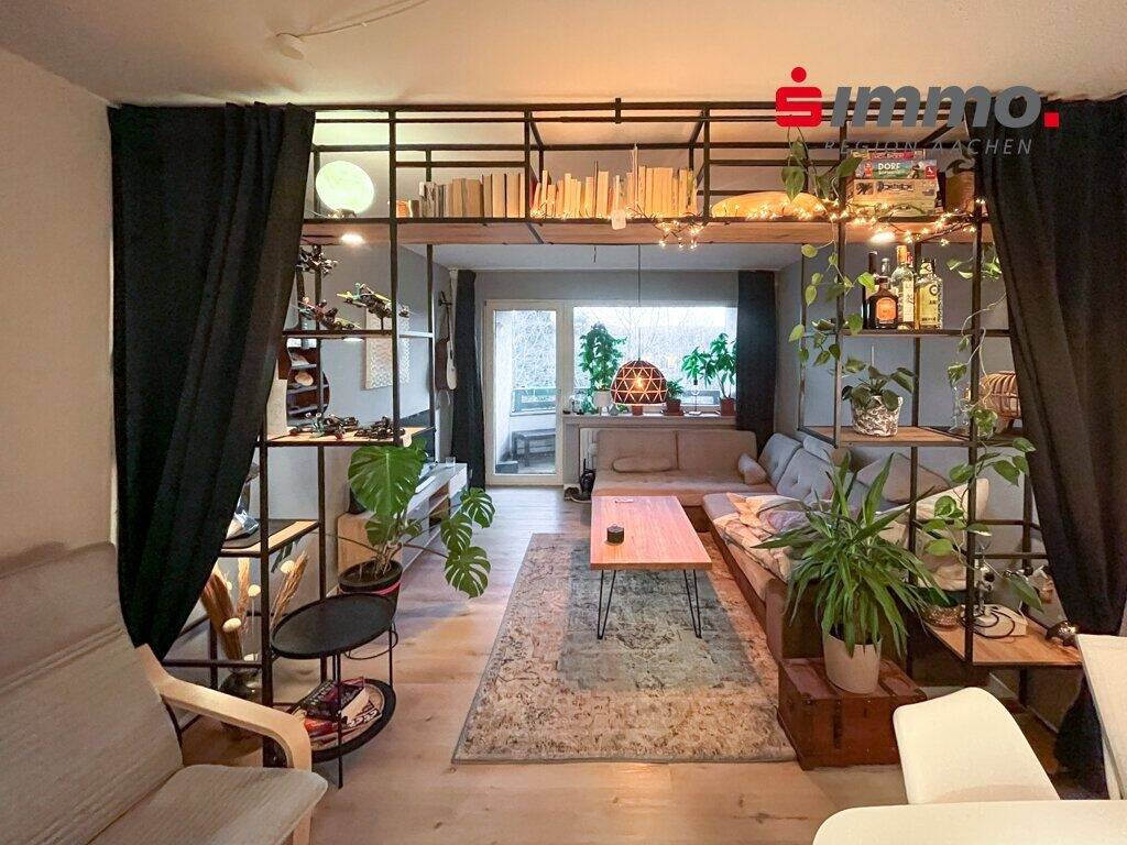 Thumbnail-Charmante, vermietete 2-Zimmer-Wohnung in begehrter Lage von Aachen-Laurensberg