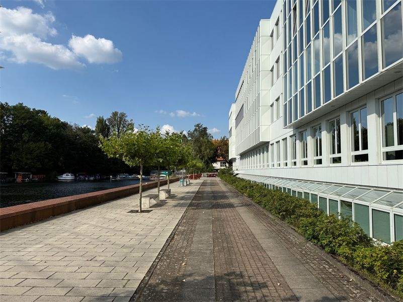 Thumbnail-Büro mit Lager möglichkeiten zu mieten im Gewerbe Park