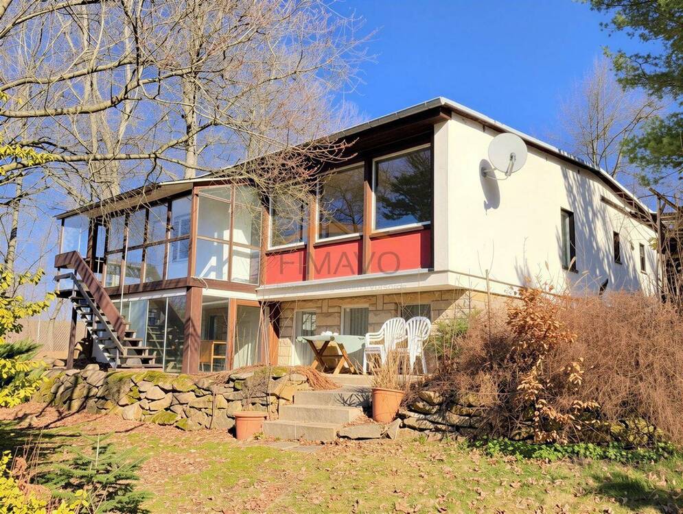 Thumbnail-Einfamilienhaus mit großem Grundstück und Sanierungsbedarf in Boxdorf