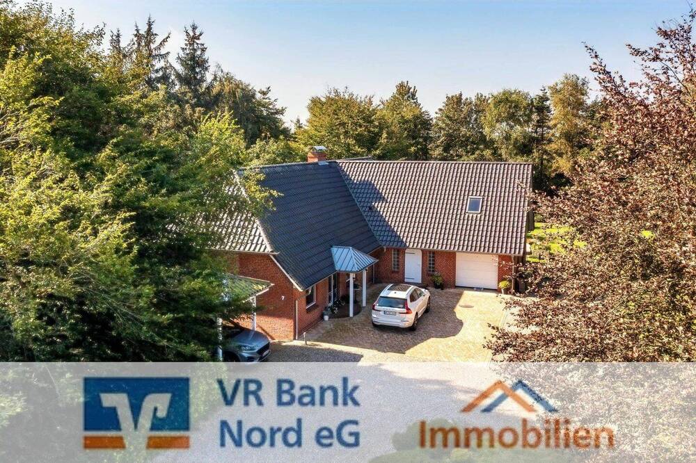 Thumbnail-Kernsaniertes Landhaus auf großem Grundstück mit Grünland, sowie Angel- und Badeteichanteil