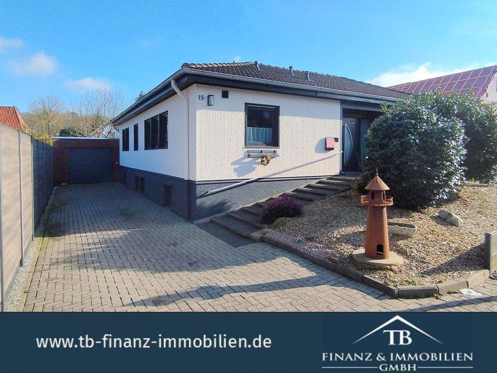 Thumbnail-Gepflegter Bungalow mit großem Keller und Garage in sehr beliebter und zentraler Lage von Hage #115