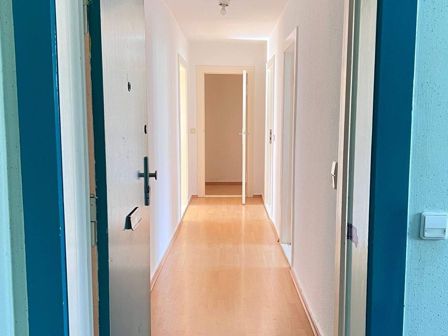 Thumbnail-Leerstehende - Helle 2-Zimmer-Wohnung mit sonnigem Balkon in Berlin-Siemensstadt