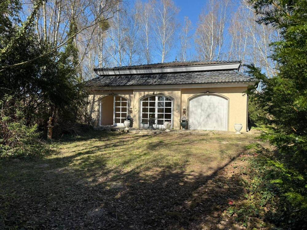 Thumbnail-Michendorf: Freistehender Bungalow in ruhiger Wohngegend mit direktem Zugang zum Golfplatz, unweit Seddiner See!