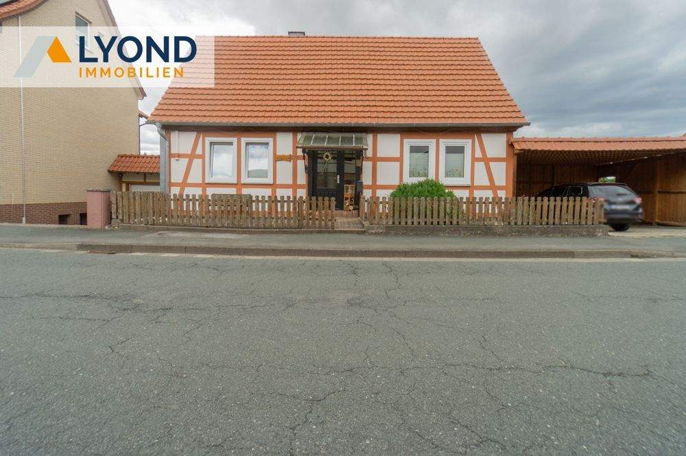 Thumbnail-Ruhige Lage! Charmantes Fachwerkhaus mit Garten in Diemelstadt-Hesperinghausen!