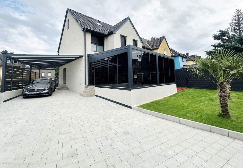 Thumbnail-Exklusives Einfamilienhaus in Spielstraße - komplett kernsaniert und hochwertig ausgestattet