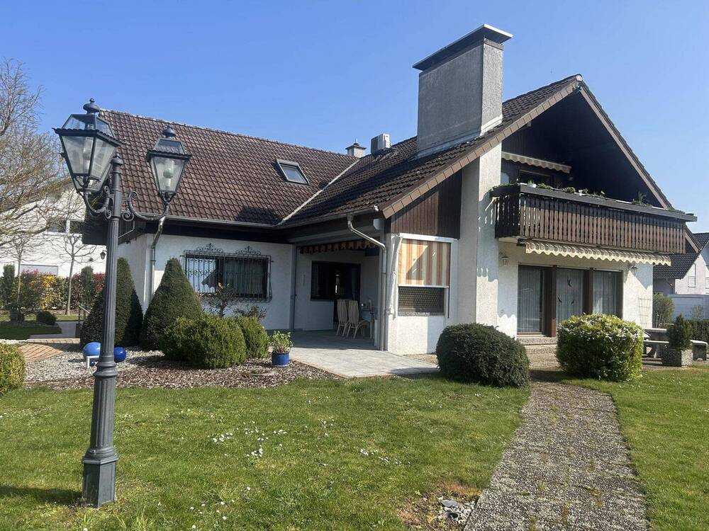 Thumbnail-Familienleben im lichtdurchfluteten Einfamilienhaus mit großem Garten in Muggensturm
