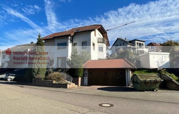 Thumbnail-Moderne Doppelhaushälfte mit Charme - ruhige Lage in Gernsbach-Hilpertsau!