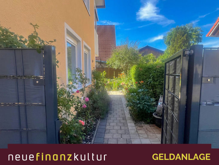 Thumbnail-Freistehendes Einfamilienhaus mit Dachterrasse & Garten in Münsingen