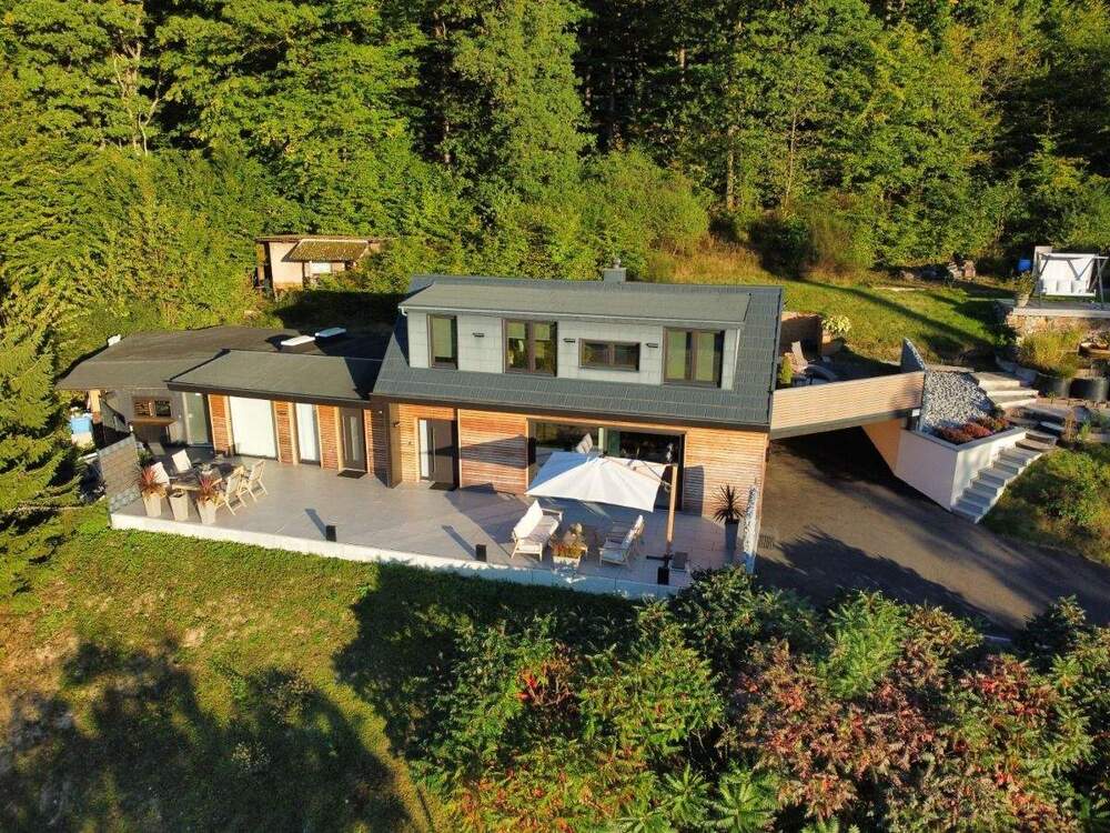 Thumbnail-Designerhaus mit Einliegerwohnung, großem Grundstück und Panoramablick