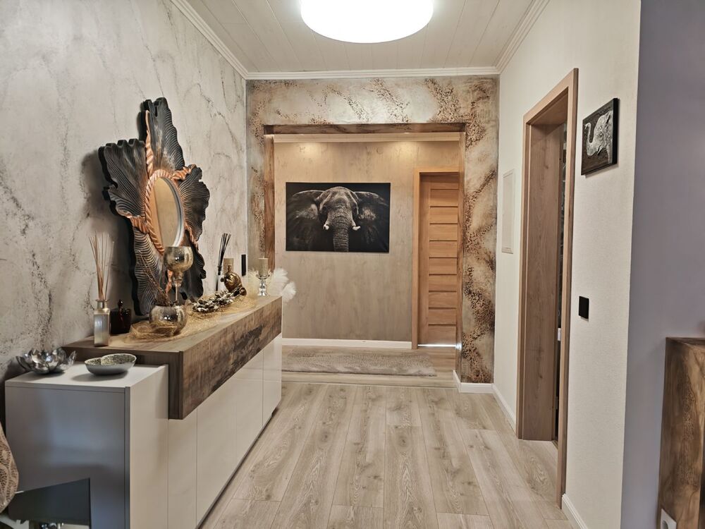 Thumbnail-Starke Kapitalanlage - 5-Familienhaus mit Ausbaupotential